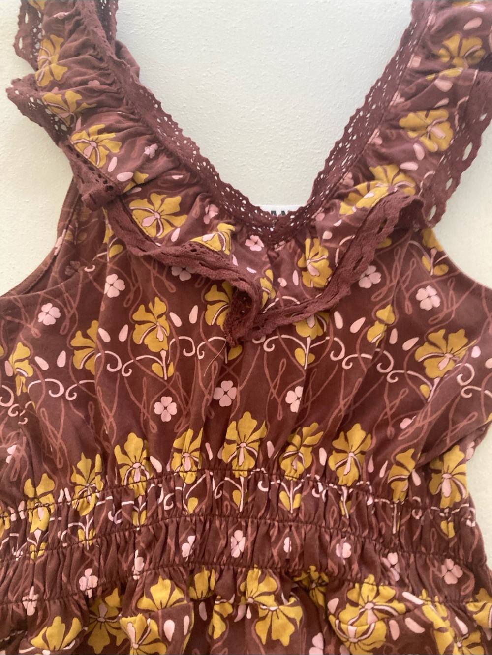 Kimchi Blue Ariel Ruffle Tank Top Brown Floral Boho Blouse Urban Outfitters L - Picture 8 of 16